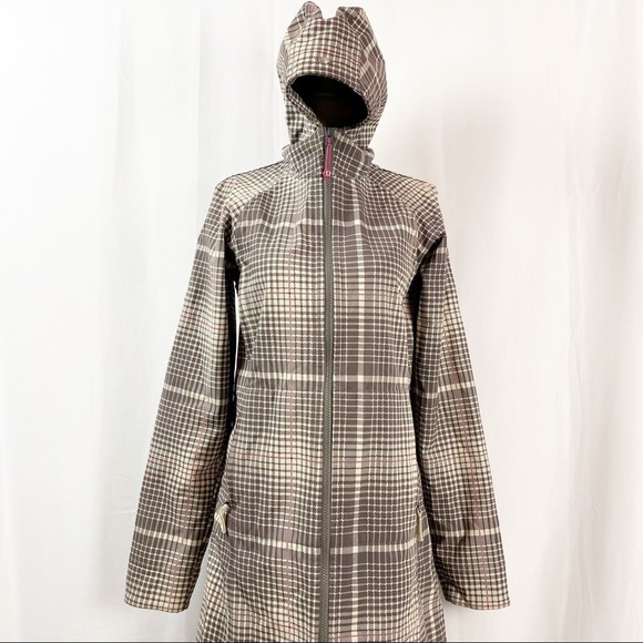 lululemon athletica Jackets & Blazers - RARE Lululemon Apres Yoga Jacket
Softshell Plaid